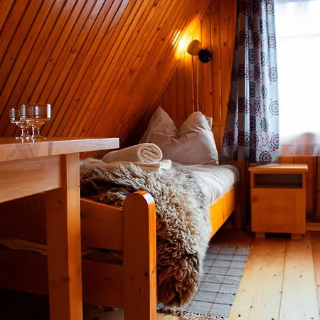 Privatunterkunft Pod Jesionami